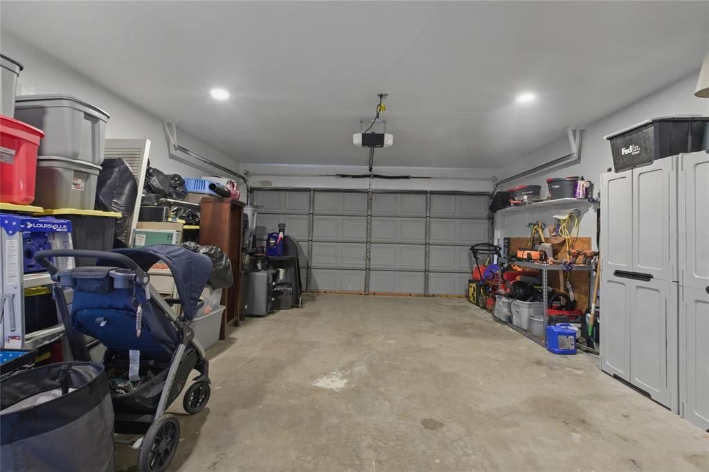 For Sale: $284,990 (3 beds, 2 baths, 1396 Square Feet)