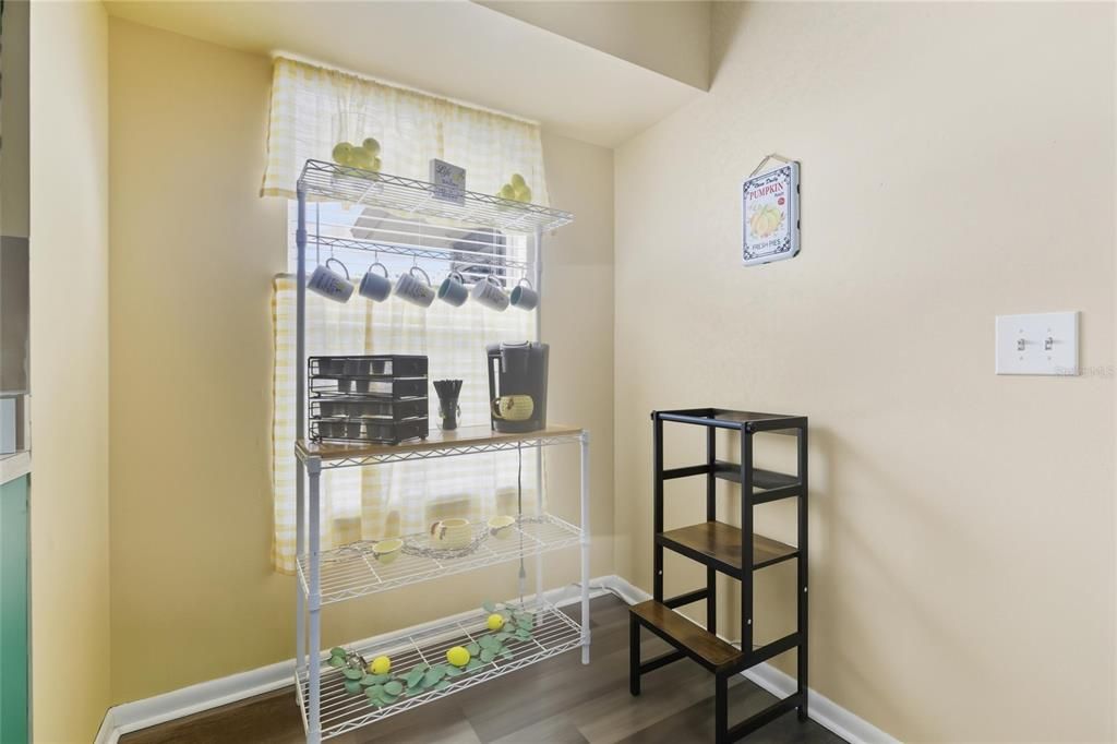 For Sale: $284,990 (3 beds, 2 baths, 1396 Square Feet)