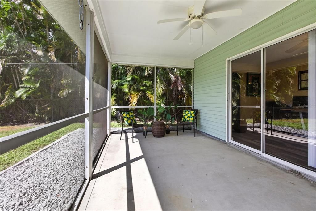 For Sale: $284,990 (3 beds, 2 baths, 1396 Square Feet)