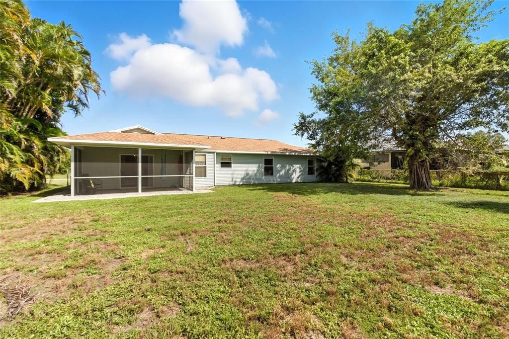 For Sale: $284,990 (3 beds, 2 baths, 1396 Square Feet)