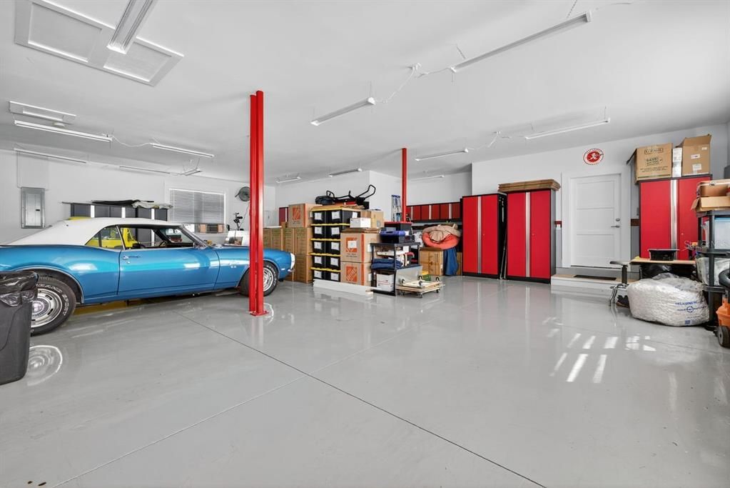 Active With Contract: $1,250,000 (4 beds, 3 baths, 4193 Square Feet)