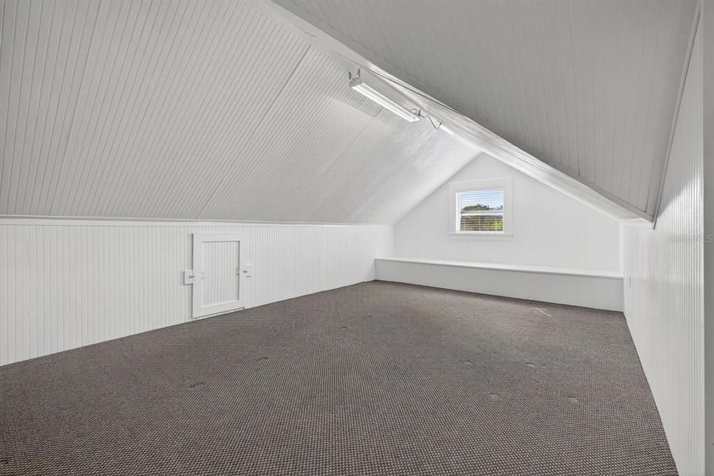 Active With Contract: $1,250,000 (4 beds, 3 baths, 4193 Square Feet)