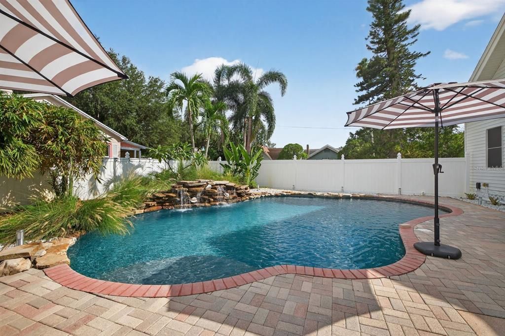 Active With Contract: $1,250,000 (4 beds, 3 baths, 4193 Square Feet)