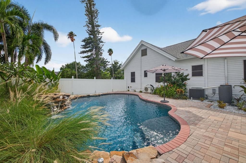 Active With Contract: $1,250,000 (4 beds, 3 baths, 4193 Square Feet)