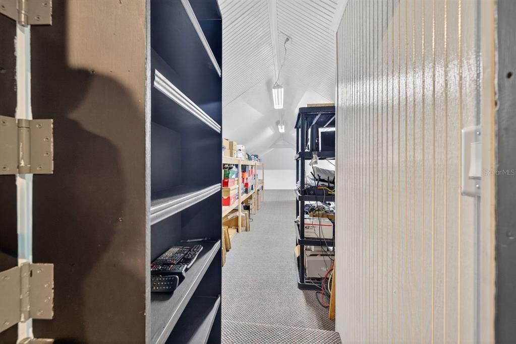 Active With Contract: $1,250,000 (4 beds, 3 baths, 4193 Square Feet)