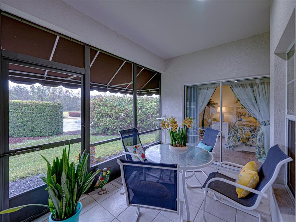 En Venta: $369,900 (3 camas, 2 baños, 2039 Pies cuadrados)