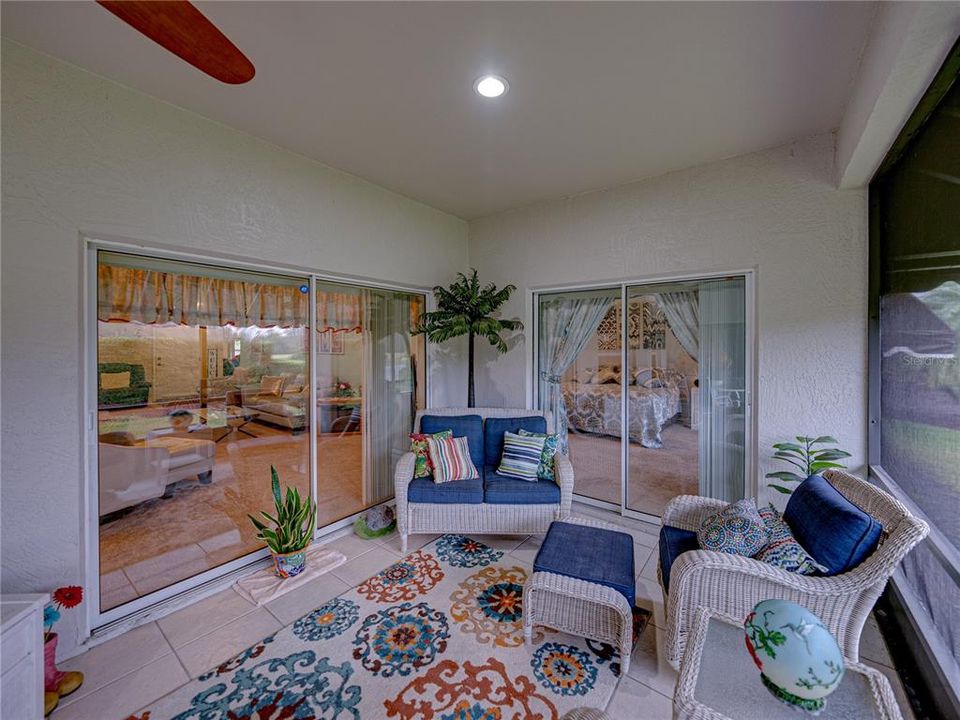 En Venta: $369,900 (3 camas, 2 baños, 2039 Pies cuadrados)