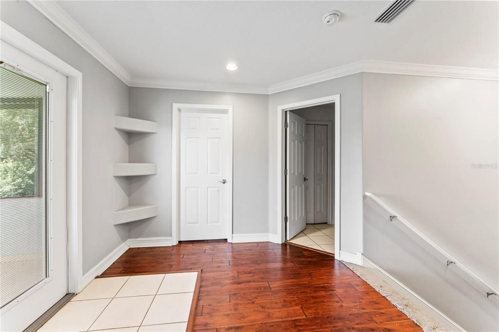 Activo con contrato: $2,175,000 (6 camas, 6 baños, 6738 Pies cuadrados)