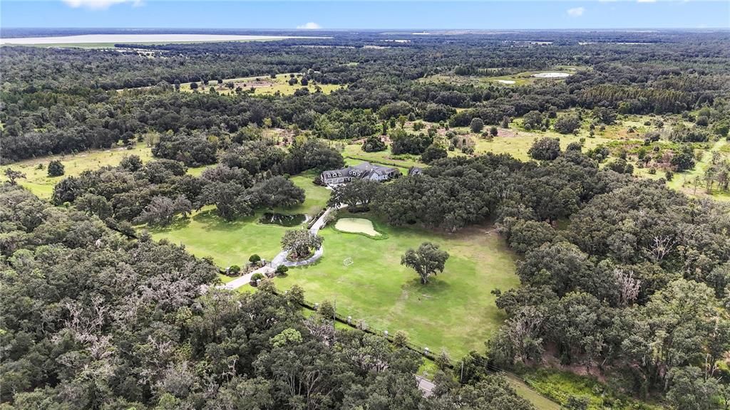 Activo con contrato: $2,175,000 (6 camas, 6 baños, 6738 Pies cuadrados)