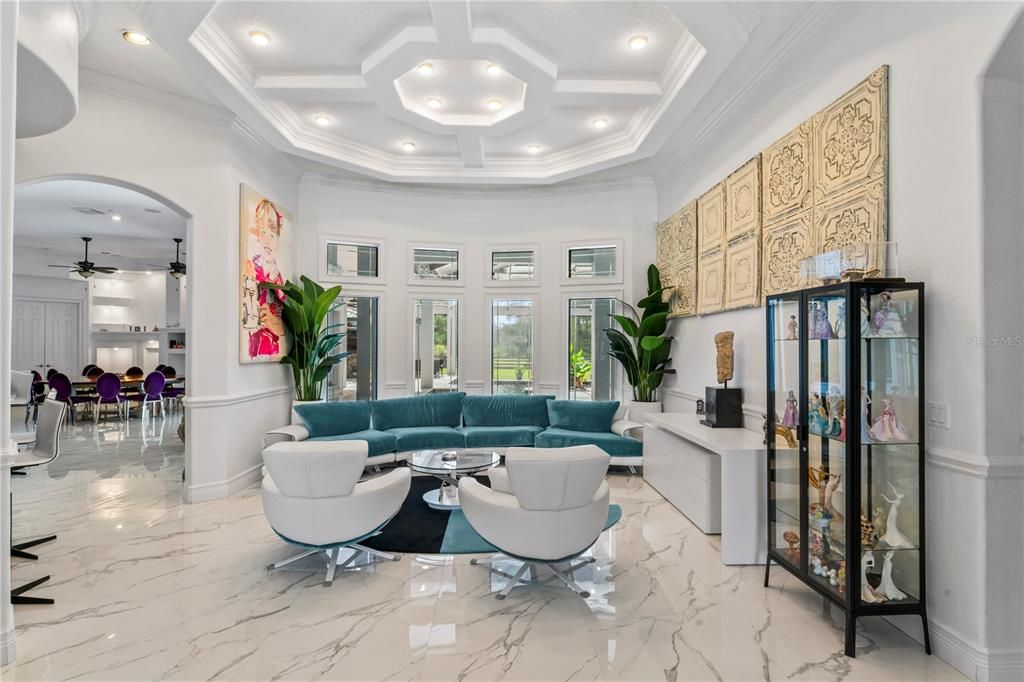 Activo con contrato: $2,175,000 (6 camas, 6 baños, 6738 Pies cuadrados)