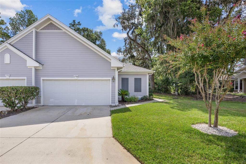 En Venta: $287,000 (2 camas, 2 baños, 1701 Pies cuadrados)