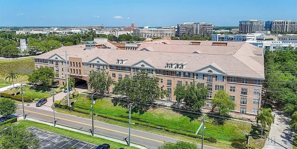 For Sale: $214,900 (1 beds, 1 baths, 800 Square Feet)