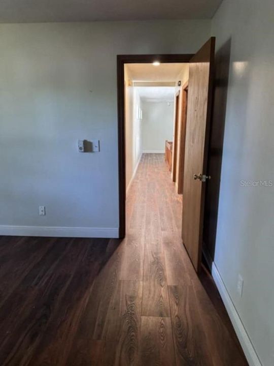 待售: $455,000 (4 贝兹, 2 浴室, 1921 平方英尺)