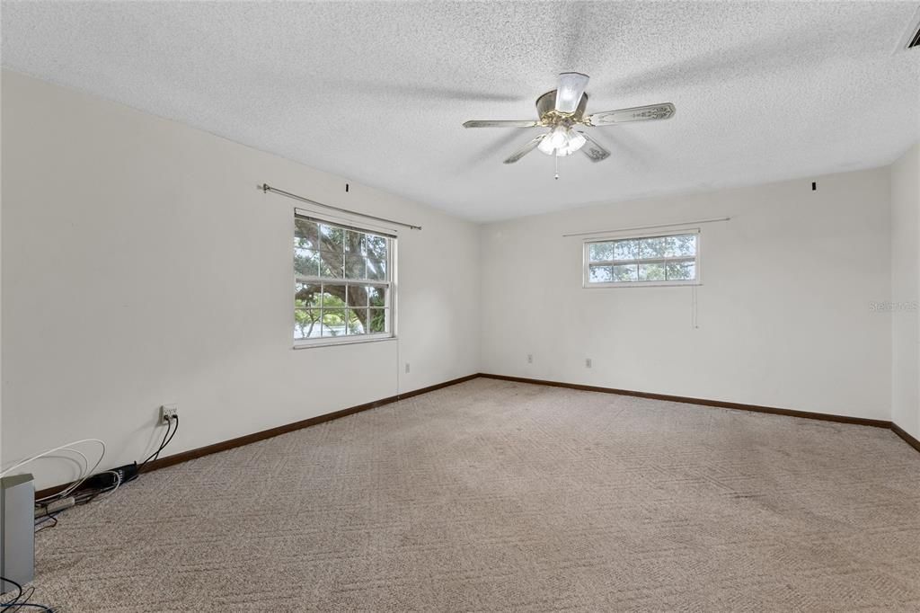 На продажу: $435,000 (3 спален, 2 ванн, 2288 Квадратных фут)