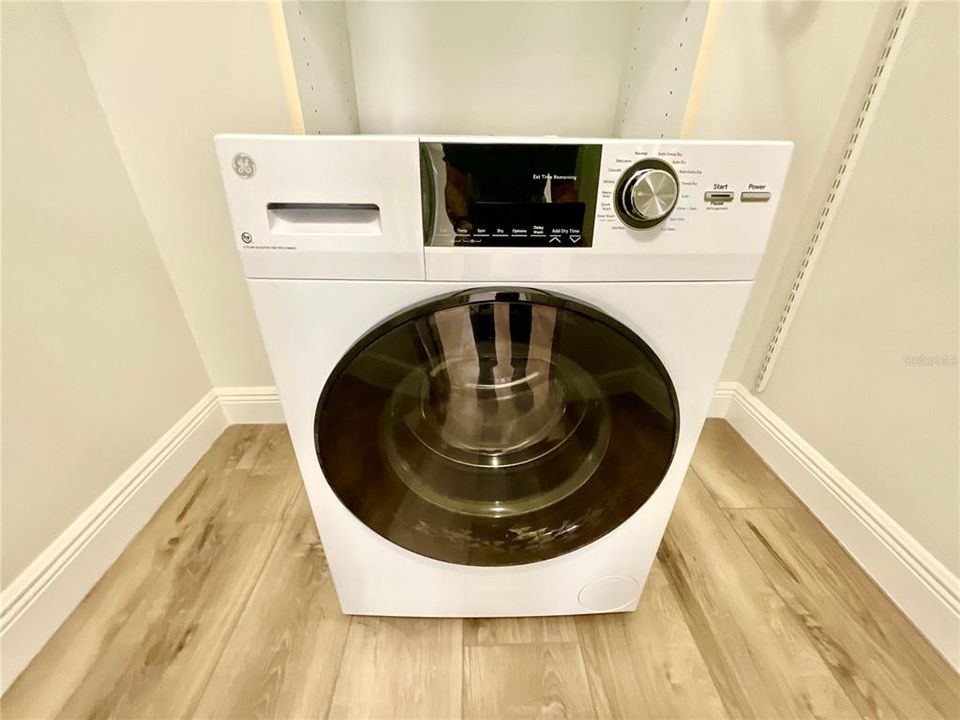 En Renta: $1,350 (1 camas, 1 baños, 278 Pies cuadrados)