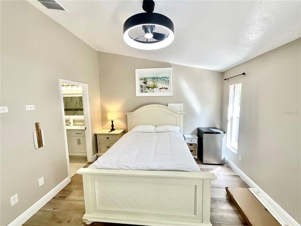 En Renta: $1,350 (1 camas, 1 baños, 278 Pies cuadrados)