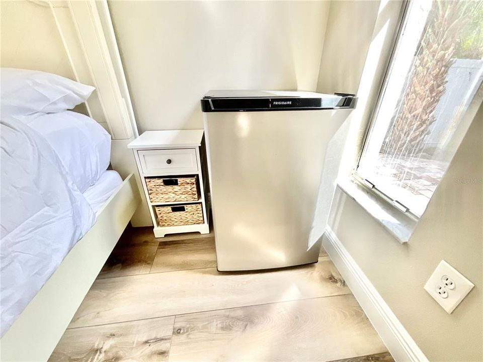 En Renta: $1,350 (1 camas, 1 baños, 278 Pies cuadrados)