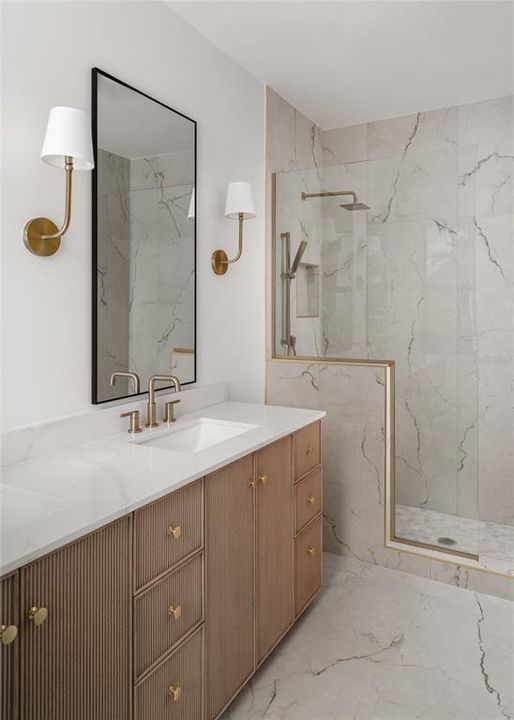 出租: $17,000 (7 贝兹, 7 浴室, 6398 平方英尺)