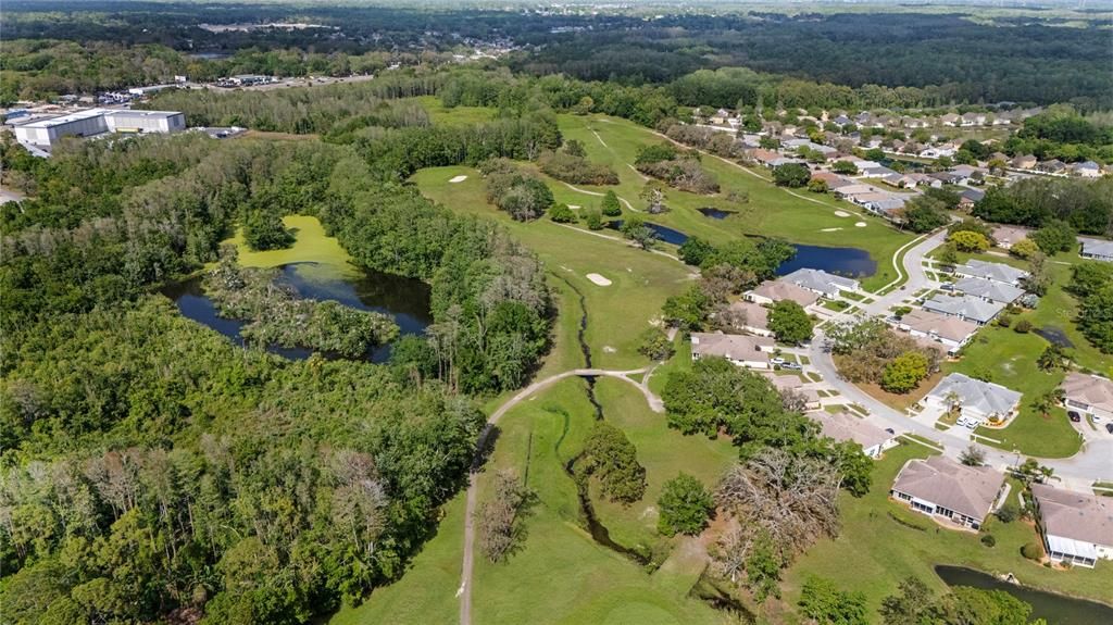 待售: $130,000 (2 贝兹, 2 浴室, 984 平方英尺)