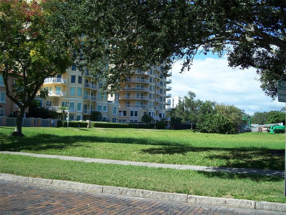 En Venta: $1,799,000 (2 camas, 2 baños, 1670 Pies cuadrados)