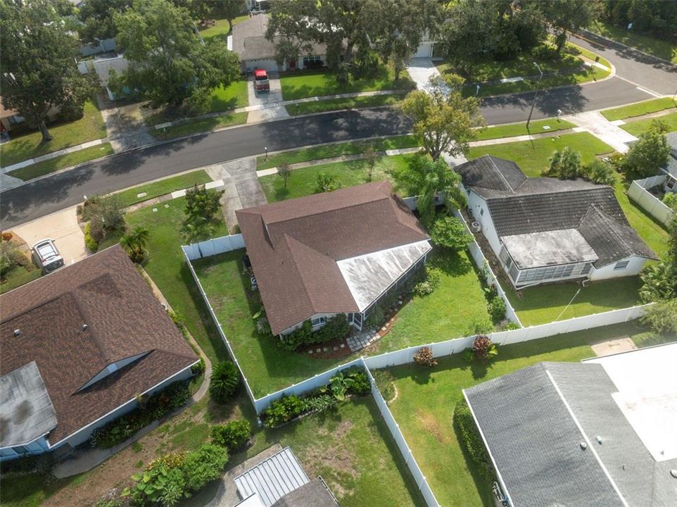 Под контрактом: $315,000 (2 спален, 2 ванн, 1294 Квадратных фут)