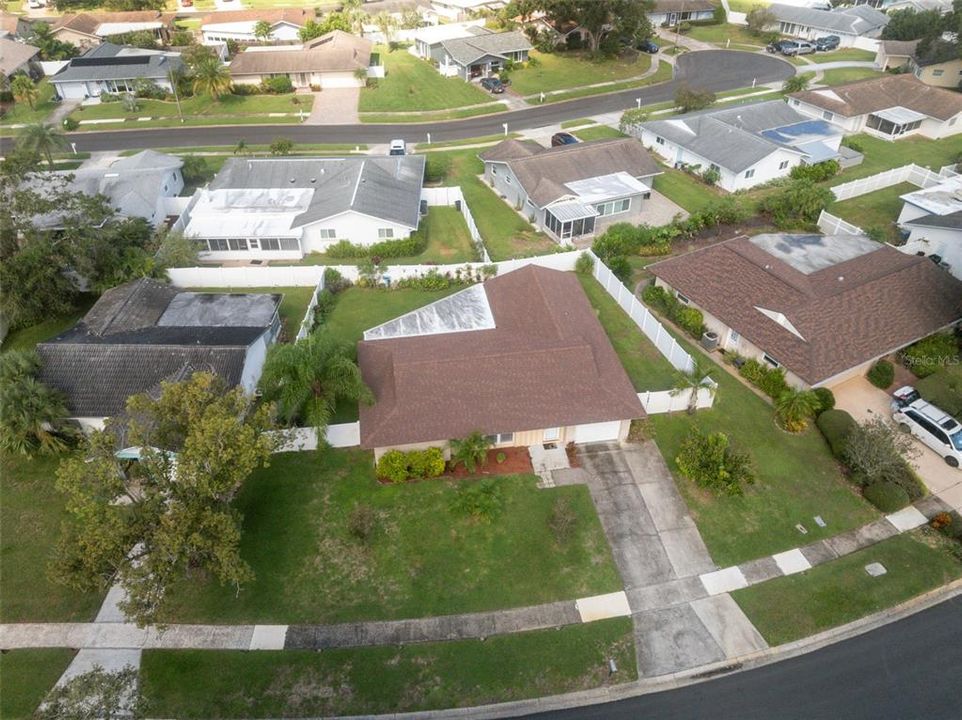 Под контрактом: $315,000 (2 спален, 2 ванн, 1294 Квадратных фут)