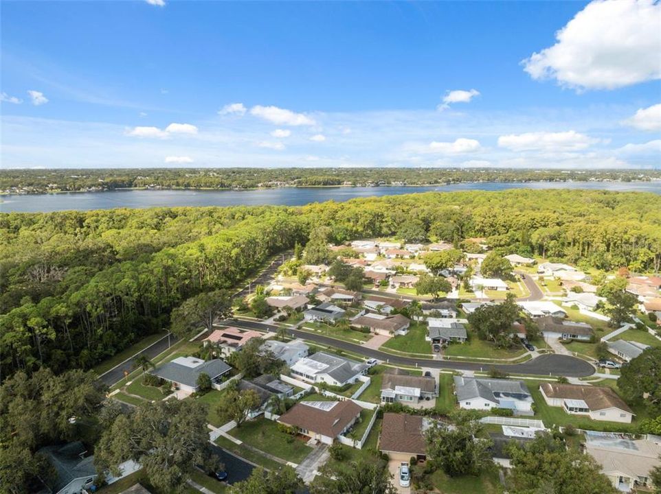 Под контрактом: $315,000 (2 спален, 2 ванн, 1294 Квадратных фут)