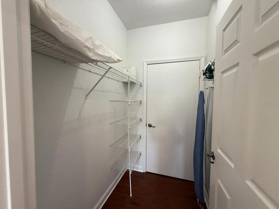 出租: $1,550 (2 贝兹, 2 浴室, 1134 平方英尺)