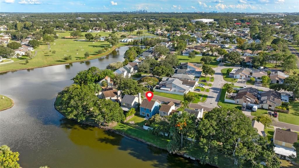 Под контрактом: $320,000 (3 спален, 2 ванн, 1349 Квадратных фут)