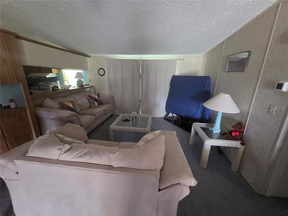 出租: $2,000 (3 贝兹, 2 浴室, 1762 平方英尺)