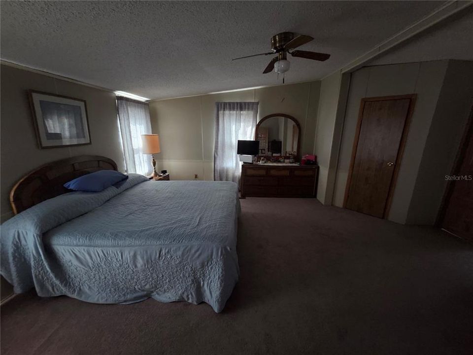 出租: $2,000 (3 贝兹, 2 浴室, 1762 平方英尺)