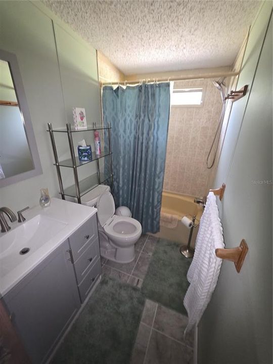 出租: $2,000 (3 贝兹, 2 浴室, 1762 平方英尺)