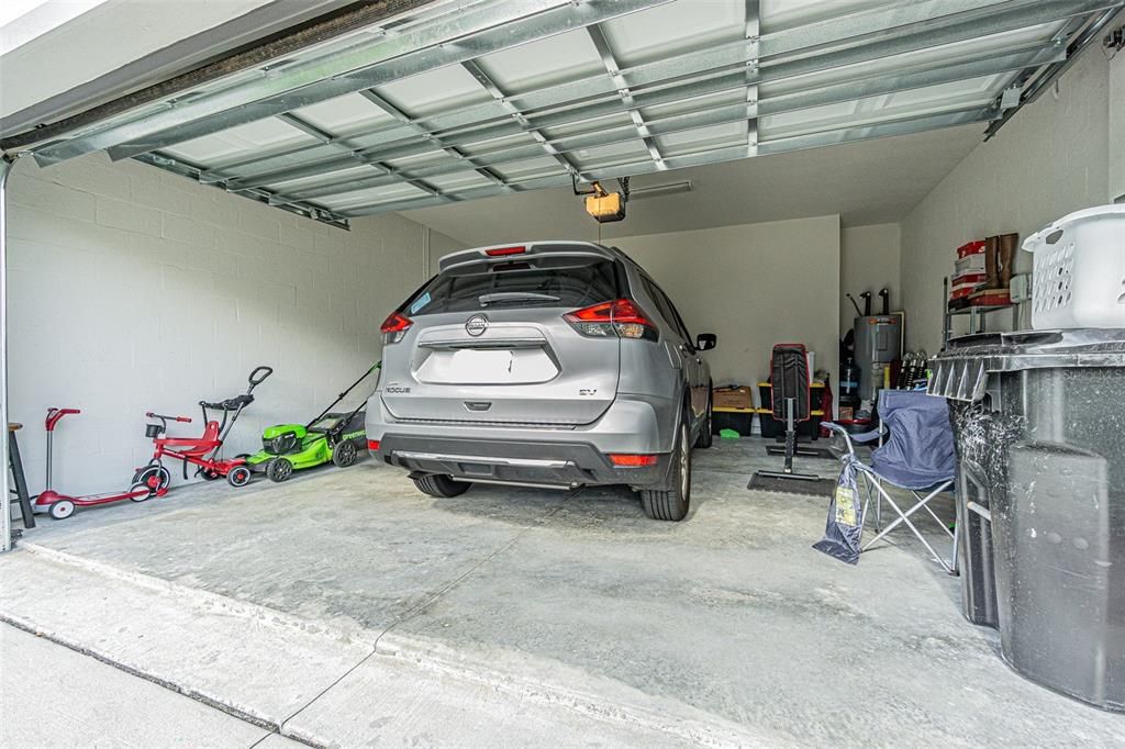 For Sale: $470,000 (4 beds, 3 baths, 2203 Square Feet)