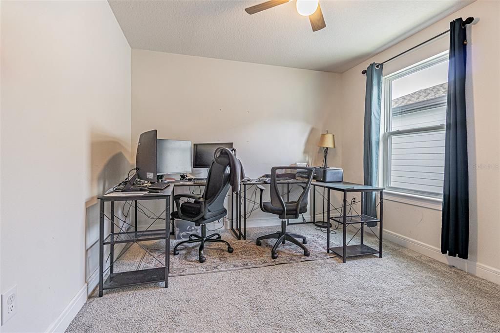 For Sale: $470,000 (4 beds, 3 baths, 2203 Square Feet)