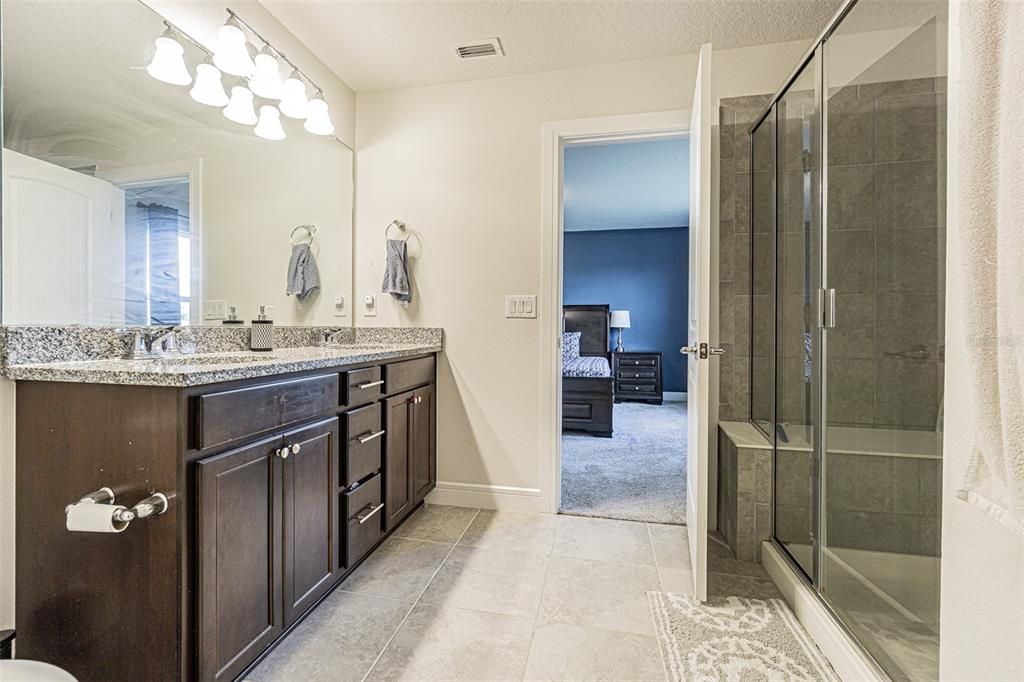 For Sale: $470,000 (4 beds, 3 baths, 2203 Square Feet)