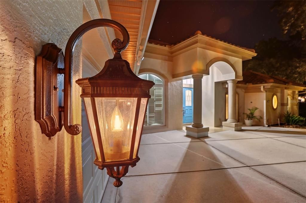 For Sale: $975,000 (5 beds, 3 baths, 3851 Square Feet)