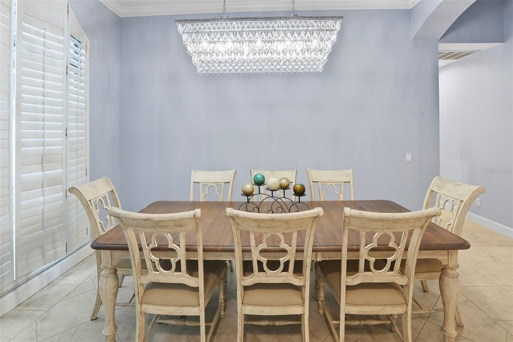 For Sale: $975,000 (5 beds, 3 baths, 3851 Square Feet)