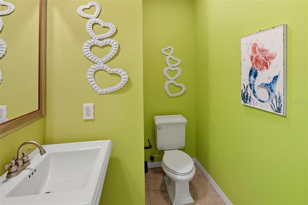 For Sale: $975,000 (5 beds, 3 baths, 3851 Square Feet)