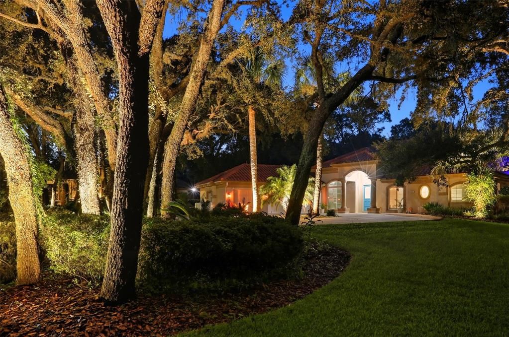 For Sale: $975,000 (5 beds, 3 baths, 3851 Square Feet)