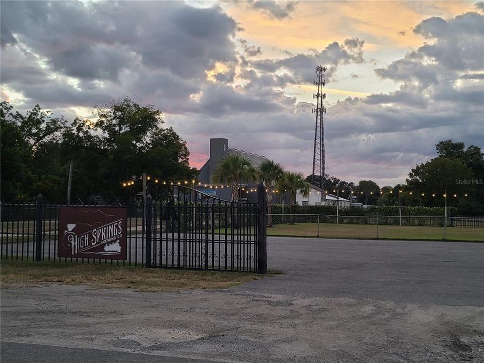 待售: $40,000 (0.20 acres)