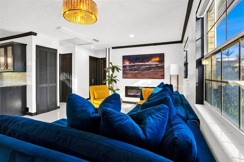 For Sale: $534,000 (4 beds, 2 baths, 1692 Square Feet)