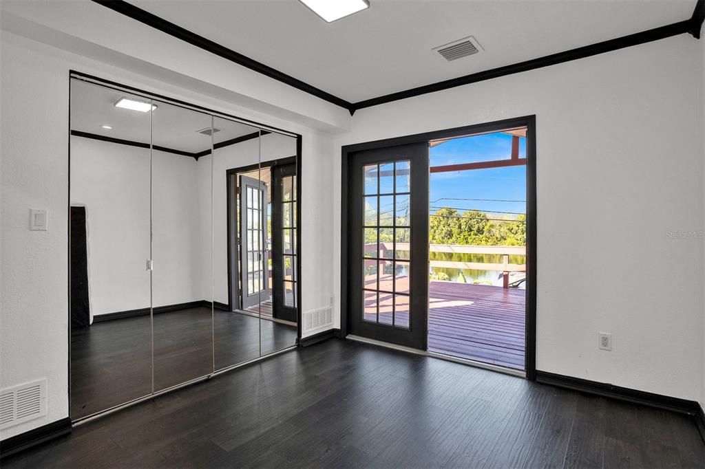 For Sale: $534,000 (4 beds, 2 baths, 1692 Square Feet)