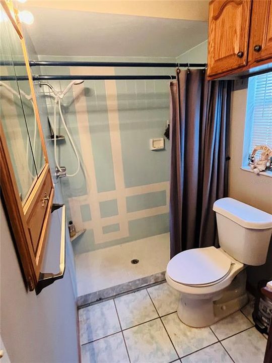 Active With Contract: $289,000 (3 beds, 2 baths, 1735 Square Feet)