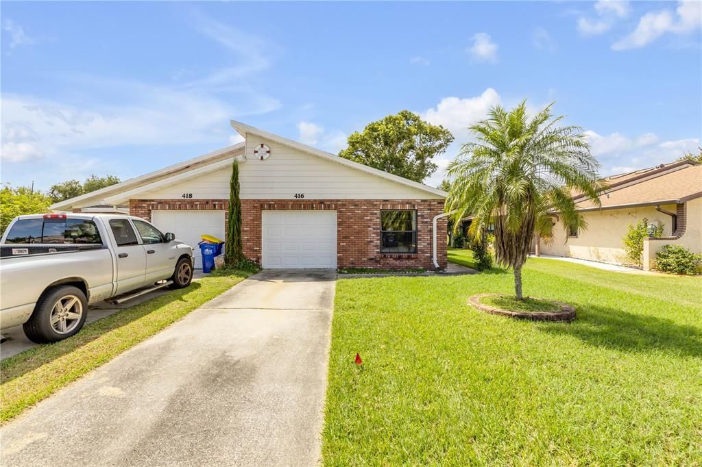 For Sale: $215,000 (2 beds, 2 baths, 1113 Square Feet)