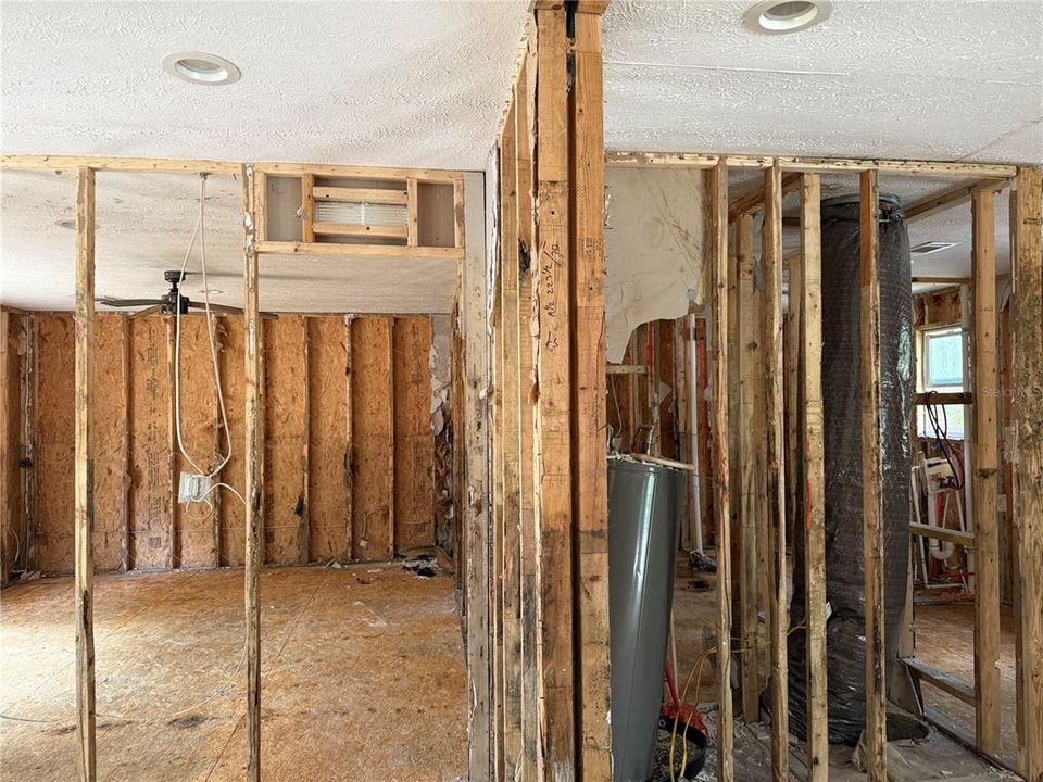 For Sale: $55,000 (3 beds, 2 baths, 1296 Square Feet)