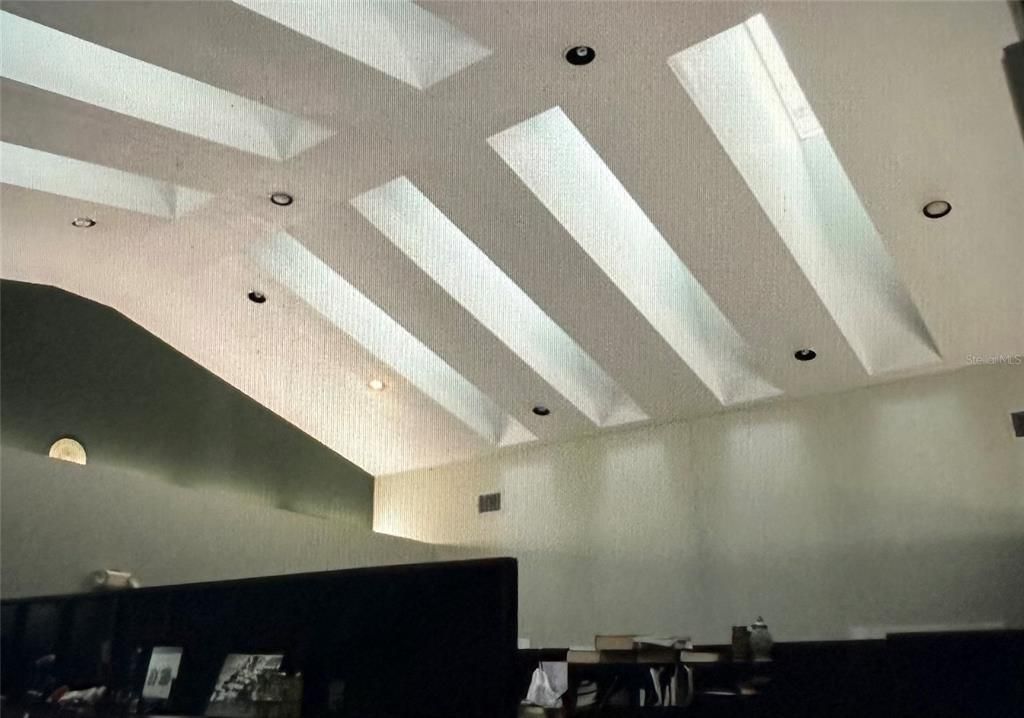 待售: $2,400,000 (0 贝兹, 0 浴室, 7568 平方英尺)