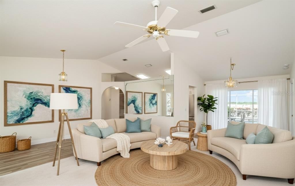 En Venta: $379,900 (2 camas, 2 baños, 1762 Pies cuadrados)