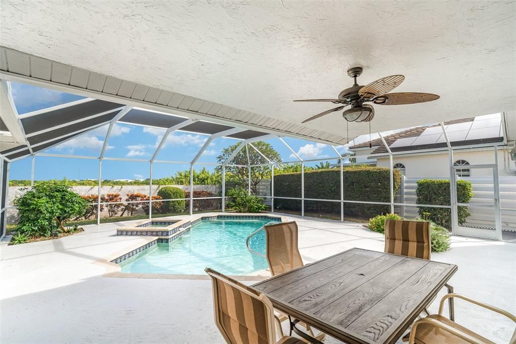 En Venta: $379,900 (2 camas, 2 baños, 1762 Pies cuadrados)