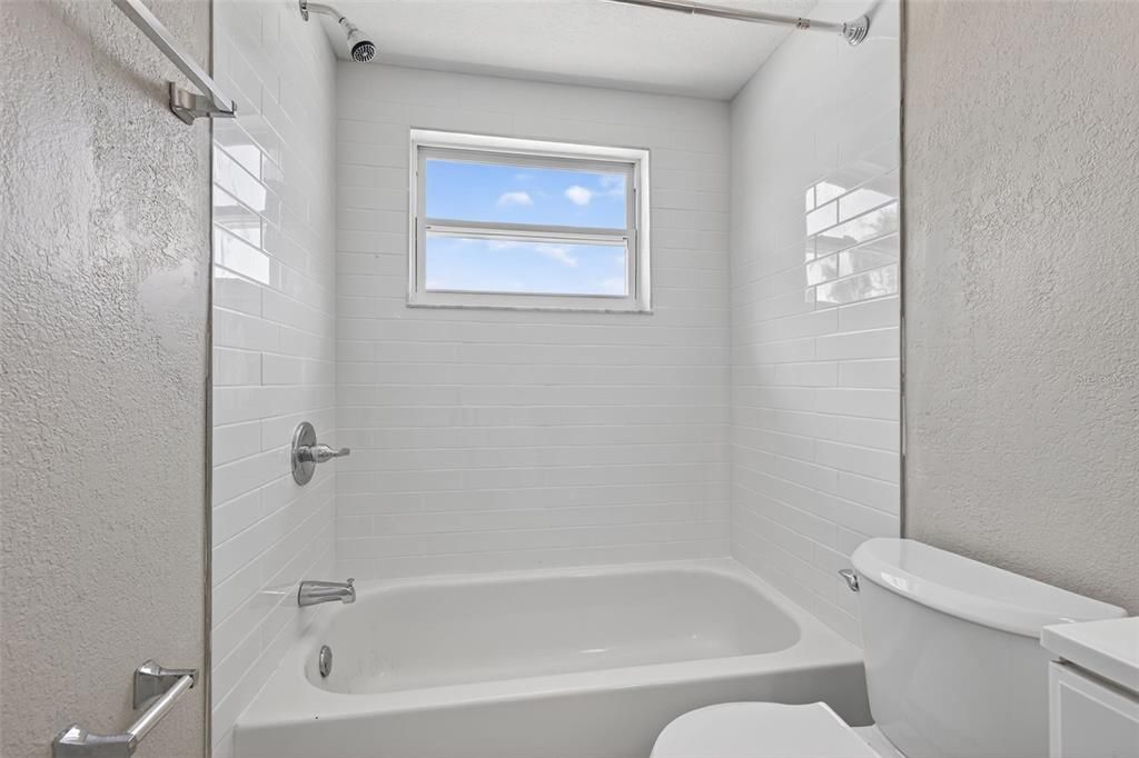 В аренду: $1,195 (2 спален, 1 ванн, 1188 Квадратных фут)