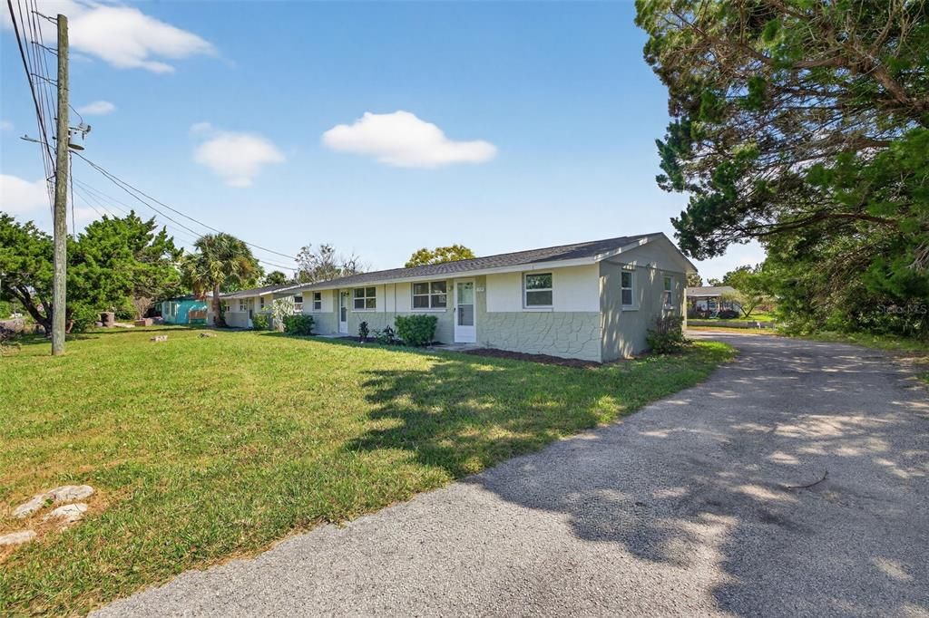 В аренду: $1,195 (2 спален, 1 ванн, 1188 Квадратных фут)